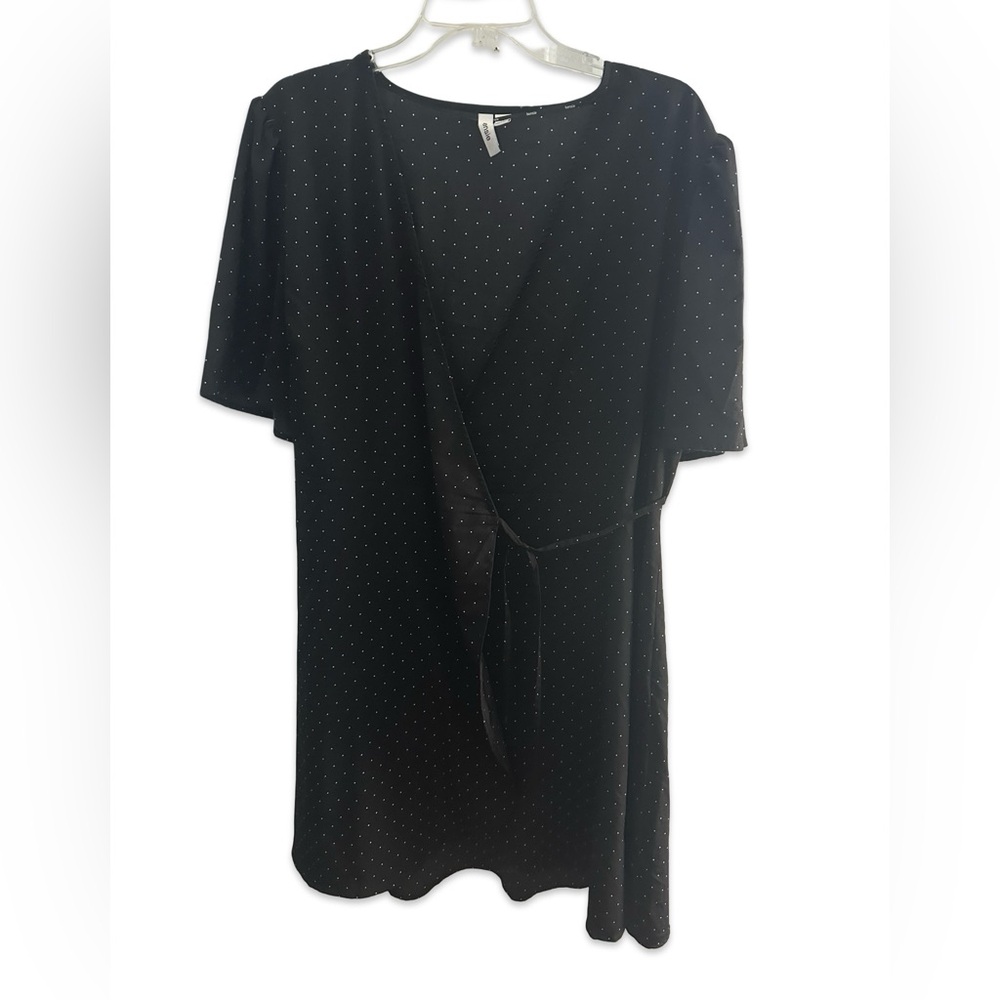 Kensie Black V-Neck Sheath Dress with Flutter Sleeves